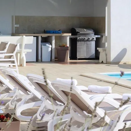 Aqua Holiday home